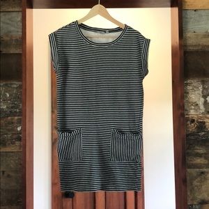 Women’s Athleta striped dress